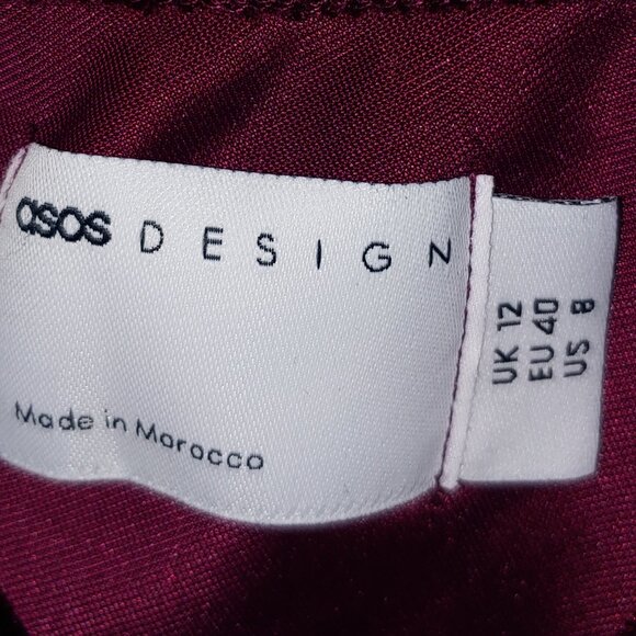 ASOS DESIGN velvet wrap around neckline midi dress in burgundy Size 8 - Picture 4 of 9